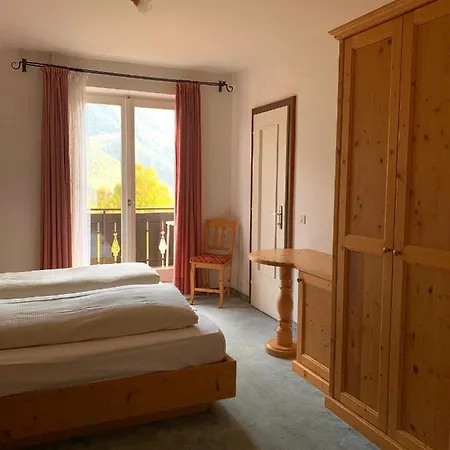 Bed & Breakfast Garni Rika *