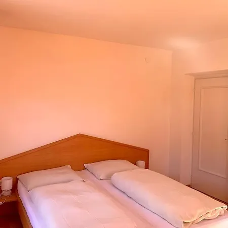 Garni Rika Bed & Breakfast Parcines